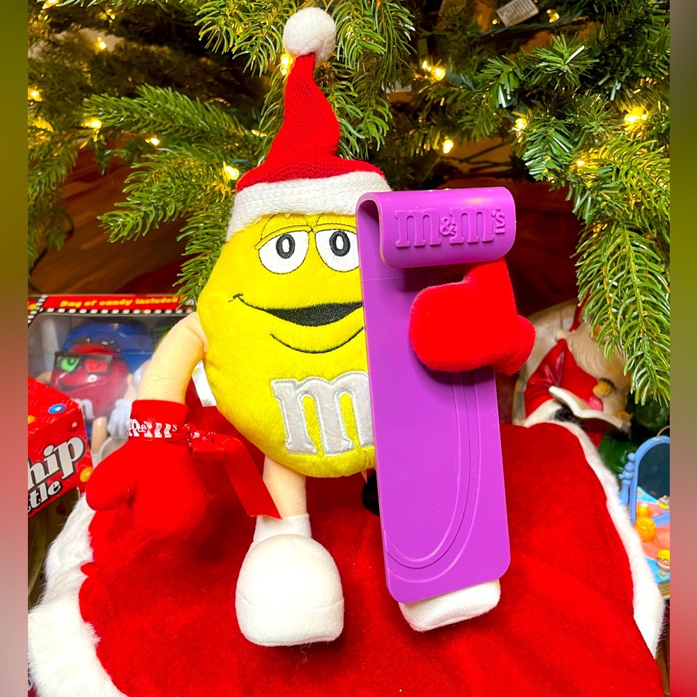 Rare Holiday M&M Plush – Vintage Collectible